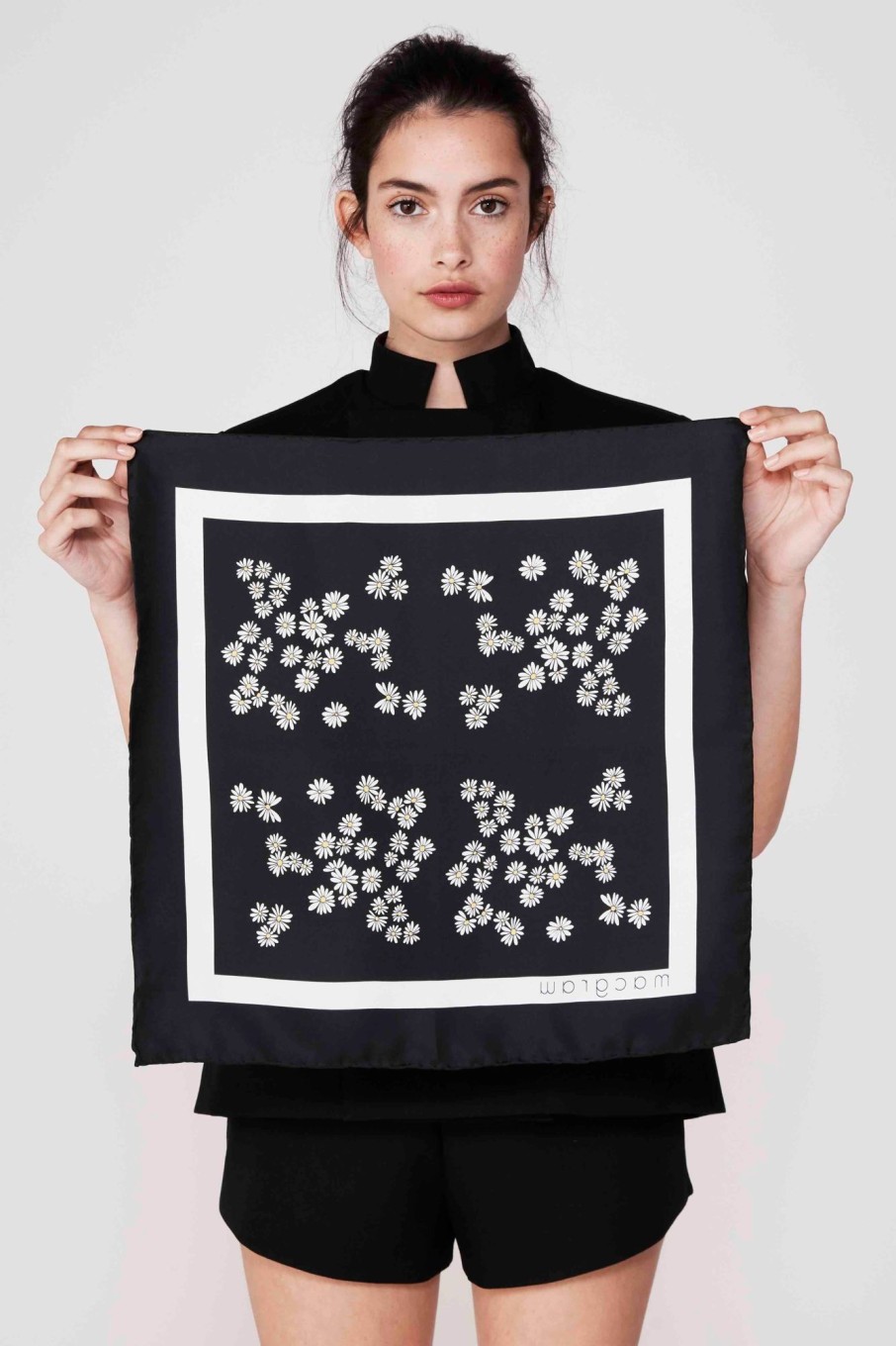 Accessories MacGraw | Silk Neck Tie Scarf In Black Daisy