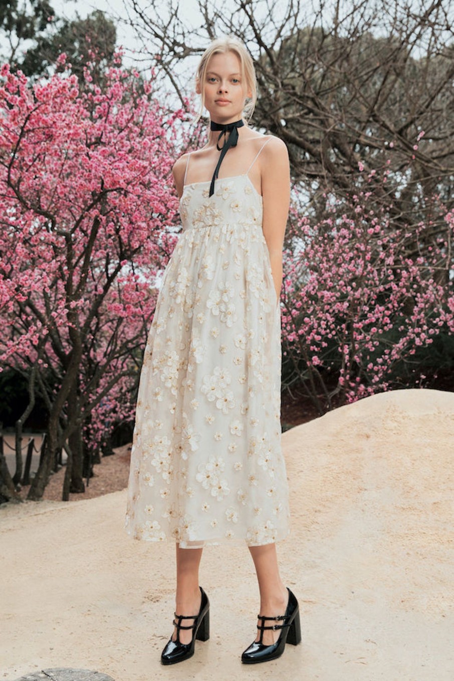 Clothing MacGraw | Bluebell Dress In Ivory Blossom