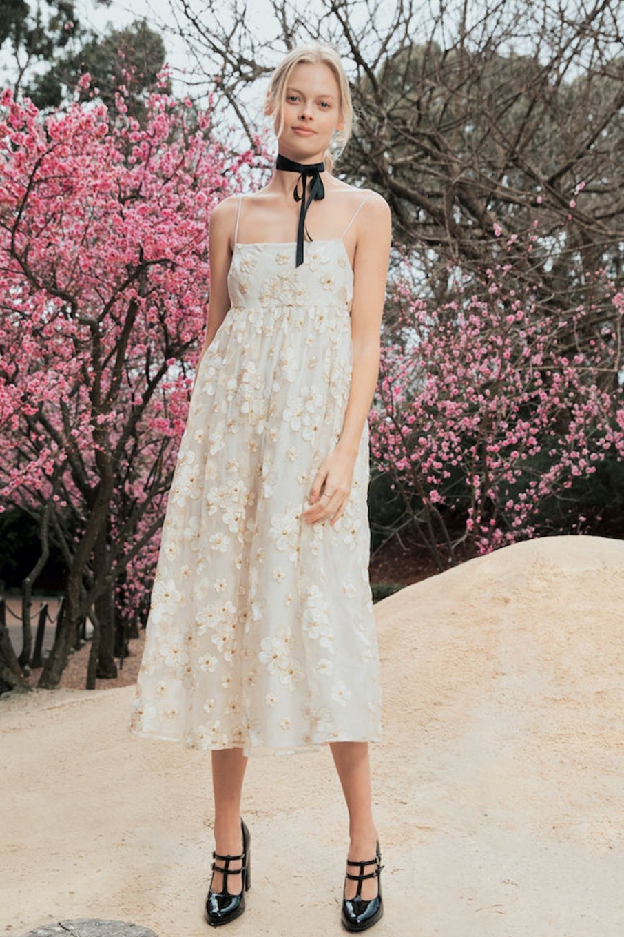 Clothing MacGraw | Bluebell Dress In Ivory Blossom